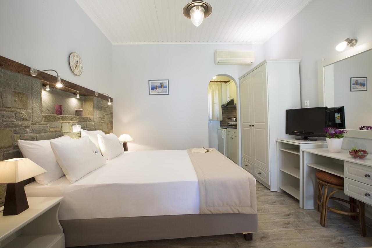 Frínion Villa Elia Resort מראה חיצוני תמונה